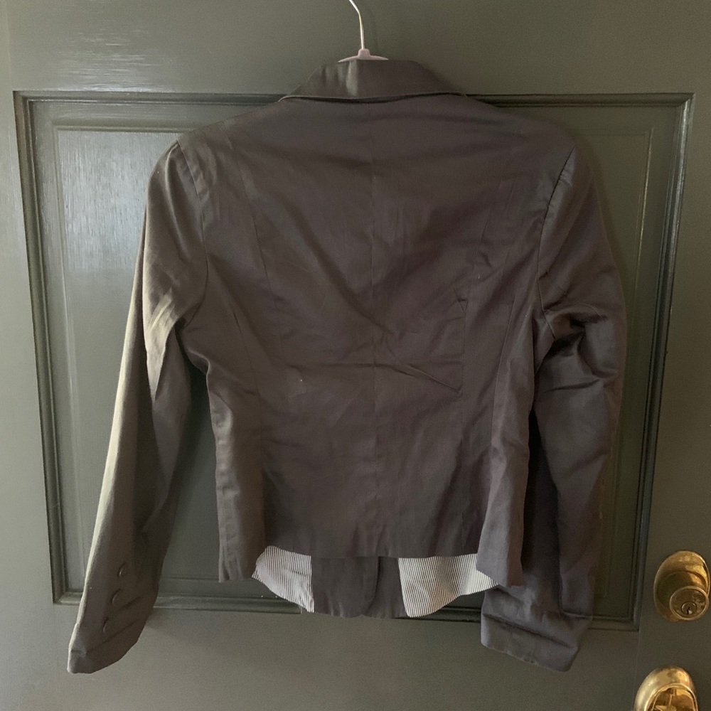 Cropped jacket - Picture 2 of 3